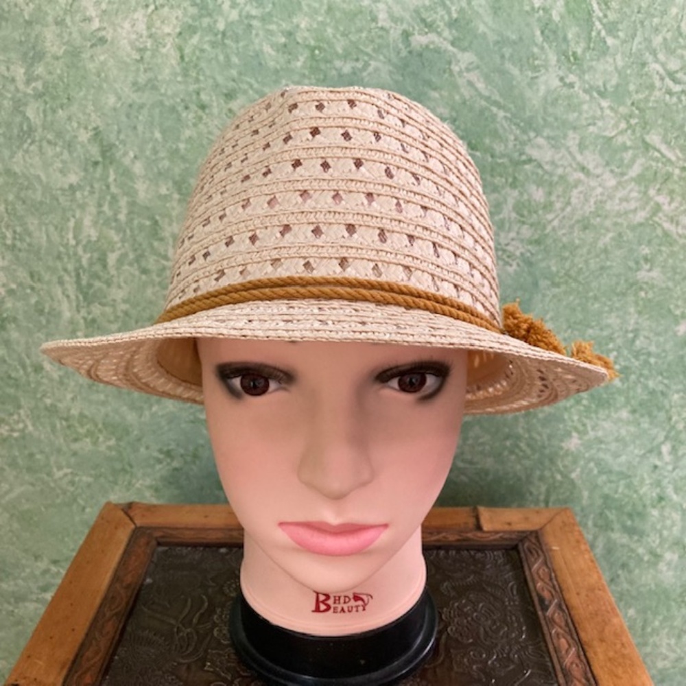 STRAW FEDORA hat